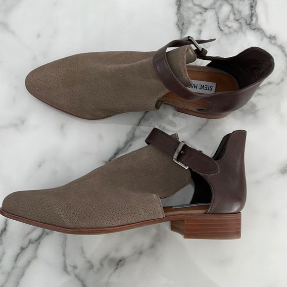 NWT Steve Madden Women's Corryn Ankle Bootie Suede/Leather Size 10M - Picture 2 of 12